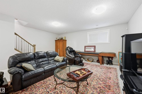 1 103 Allard Link, Edmonton, AB - Indoor