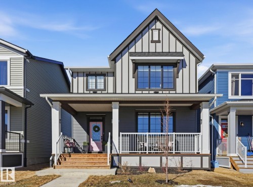 7012 54 Avenue  Beaumont, AB T4X 2Z9