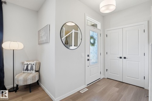 7012 54 Avenue, Beaumont, AB - Indoor Photo Showing Other Room