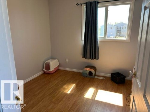 51 Mcleod Place, Edmonton, AB - Indoor