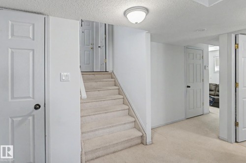 7565 165A Avenue, Edmonton, AB - Indoor Photo Showing Other Room