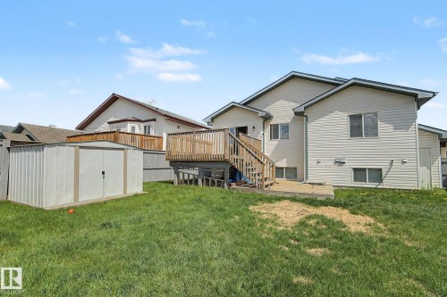 7565 165A Avenue, Edmonton, AB - Outdoor