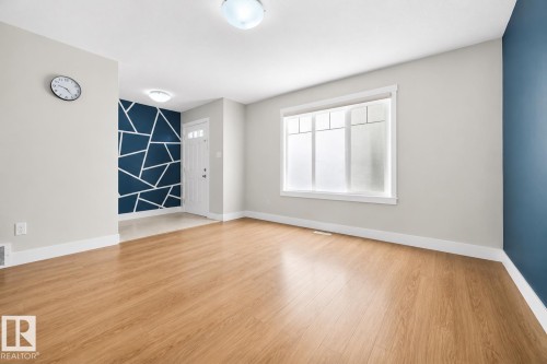 1544 21 Street, Edmonton, AB - Indoor Photo Showing Other Room