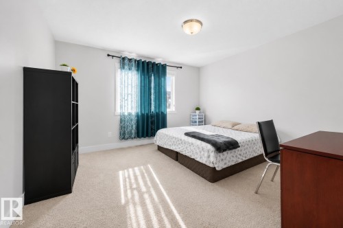 1544 21 Street, Edmonton, AB - Indoor Photo Showing Bedroom