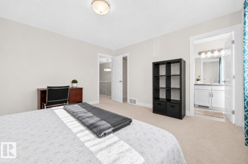 1544 21 Street, Edmonton, AB - Indoor Photo Showing Bedroom