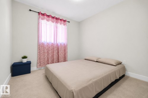 1544 21 Street, Edmonton, AB - Indoor Photo Showing Bedroom