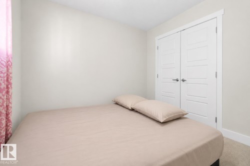 1544 21 Street, Edmonton, AB - Indoor Photo Showing Bedroom
