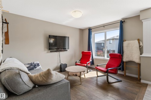 12827 207 Street, Edmonton, AB - Indoor Photo Showing Living Room
