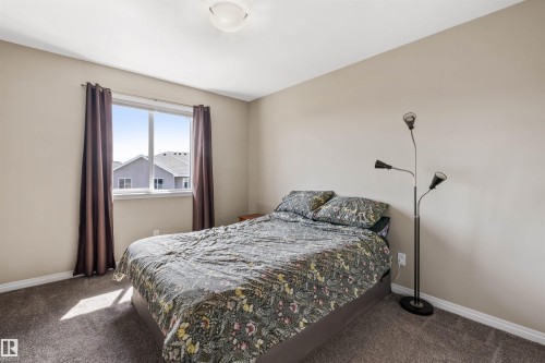 12827 207 Street, Edmonton, AB - Indoor Photo Showing Bedroom
