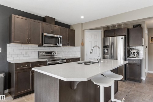 12827 207 Street, Edmonton, AB - Indoor Photo Showing Kitchen With Double Sink With Upgraded Kitchen