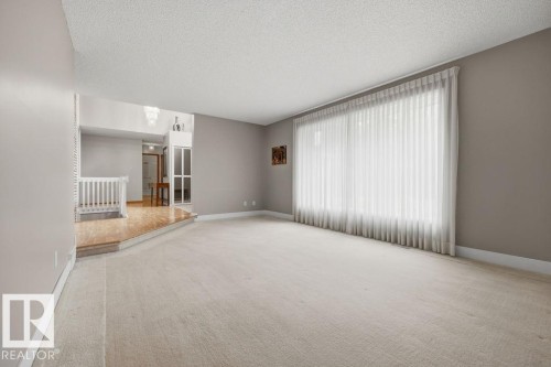 38 West Point Wynd, Edmonton, AB - Indoor Photo Showing Other Room