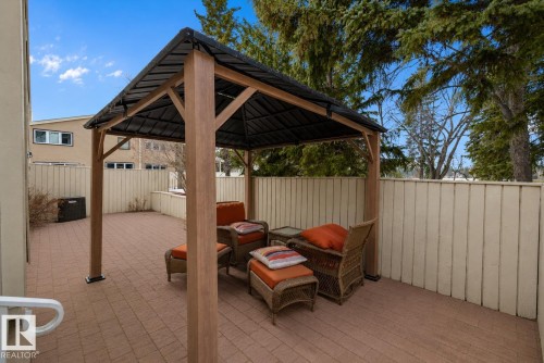 1027 109 Street, Edmonton, AB - Outdoor