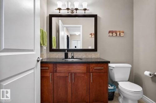 9 Woodbridge Link, Fort Saskatchewan, AB - Indoor Photo Showing Bathroom