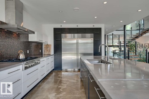 14A Birch Drive, St. Albert, AB - Indoor Photo Showing Kitchen With Upgraded Kitchen