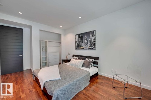 14A Birch Drive, St. Albert, AB - Indoor Photo Showing Bedroom