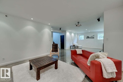 14A Birch Drive, St. Albert, AB - Indoor