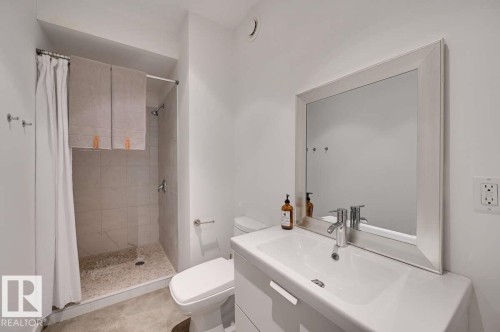 14A Birch Drive, St. Albert, AB - Indoor Photo Showing Bathroom
