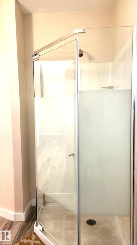 4709 106 Street, Edmonton, AB - Indoor Photo Showing Bathroom