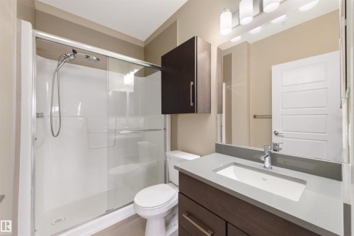 434 1008 Rosenthal Boulevard, Edmonton, AB - Indoor Photo Showing Bathroom