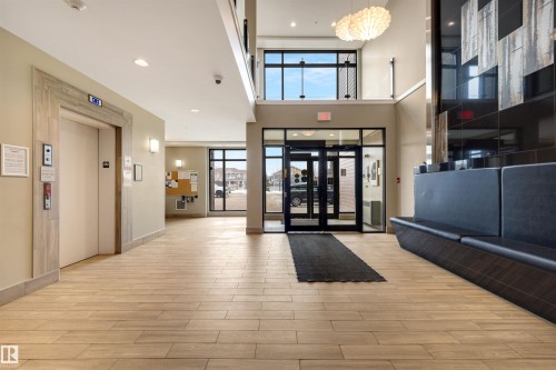 434 1008 Rosenthal Boulevard, Edmonton, AB - Indoor Photo Showing Other Room