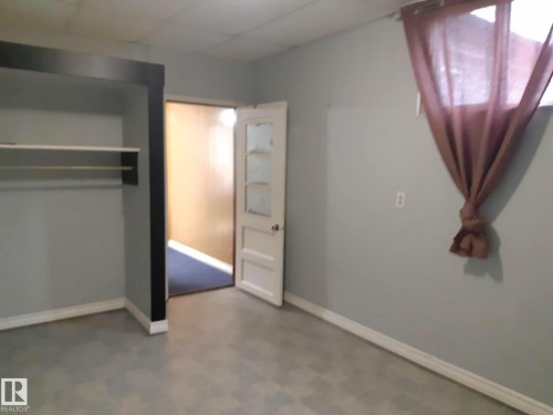 Second bedroom - 3809 112 Avenue, Edmonton, AB - Indoor Photo Showing Other Room