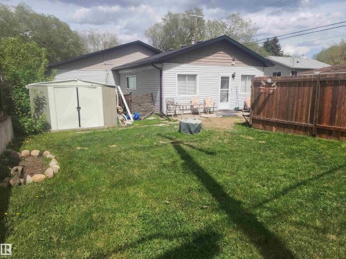 Expansive backyard - 3809 112 Avenue, Edmonton, AB - Outdoor