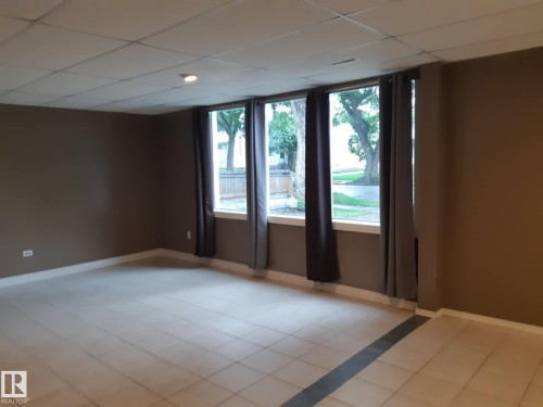 3809 112 Avenue, Edmonton, AB - Indoor Photo Showing Other Room