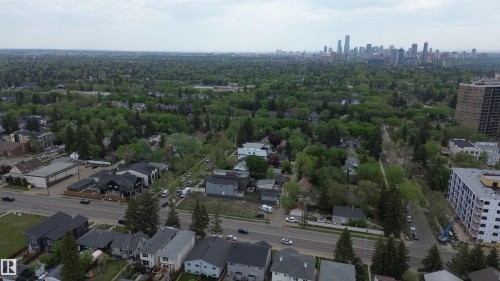 Expansive urban landscape featuring a distant city skyline - 14039 104 Avenue Nw, Edmonton, AB 