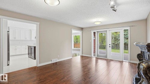 303 Westridge Road, Edmonton, AB - Indoor