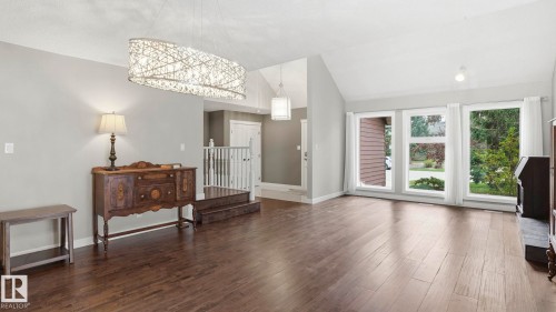 303 Westridge Road, Edmonton, AB - Indoor