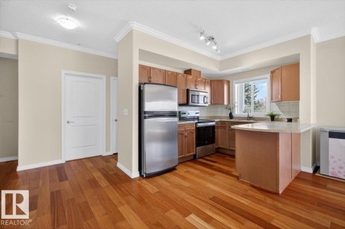 326 8528 82 Avenue, Edmonton, AB - Indoor Photo Showing Kitchen