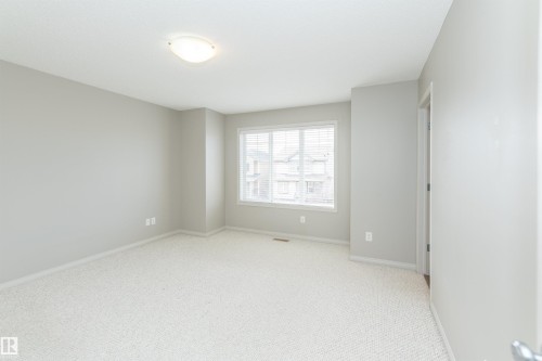 7833 Schmid Place, Edmonton, AB - Indoor Photo Showing Other Room