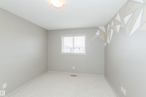 7833 Schmid Place, Edmonton, AB - Indoor Photo Showing Other Room