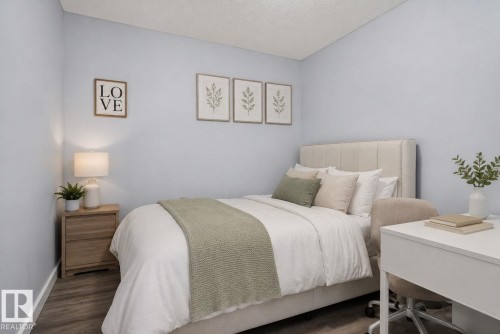 318 5810 Mullen Place, Edmonton, AB - Indoor Photo Showing Bedroom