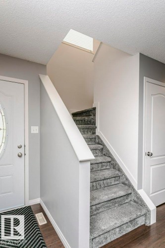 9 Cypress Link, Fort Saskatchewan, AB - Indoor Photo Showing Other Room