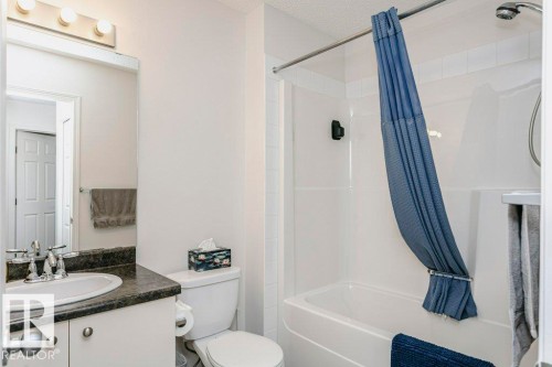 9 Cypress Link, Fort Saskatchewan, AB - Indoor Photo Showing Bathroom