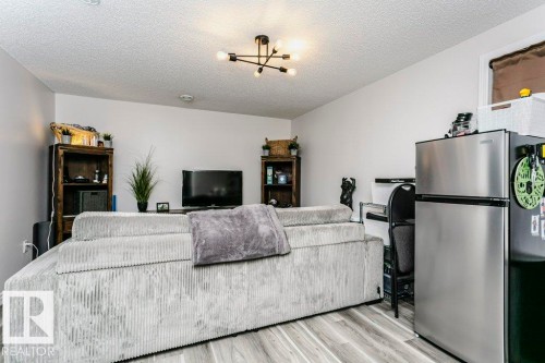 9 Cypress Link, Fort Saskatchewan, AB - Indoor