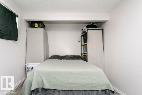 9 Cypress Link, Fort Saskatchewan, AB - Indoor Photo Showing Bedroom