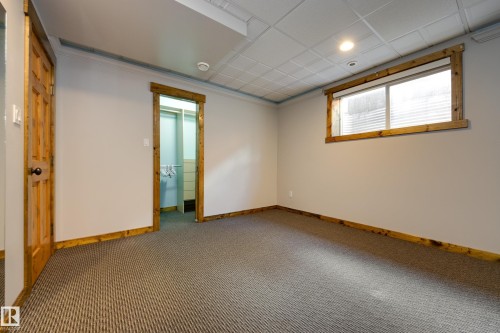 10811 67 Street, Edmonton, AB - Indoor Photo Showing Other Room