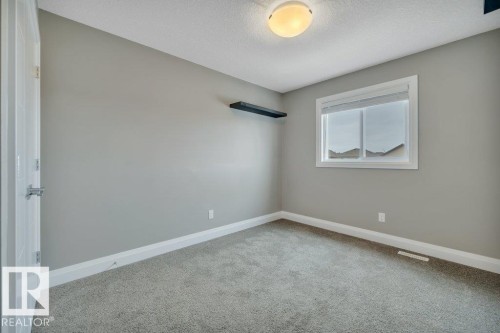 2036 South Creek Drive, Stony Plain, AB - Indoor Photo Showing Other Room
