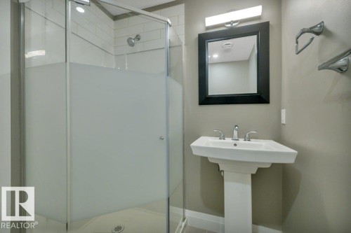 2036 South Creek Drive, Stony Plain, AB - Indoor Photo Showing Bathroom