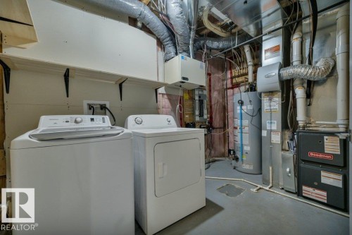2036 South Creek Drive, Stony Plain, AB - Indoor Photo Showing Laundry Room