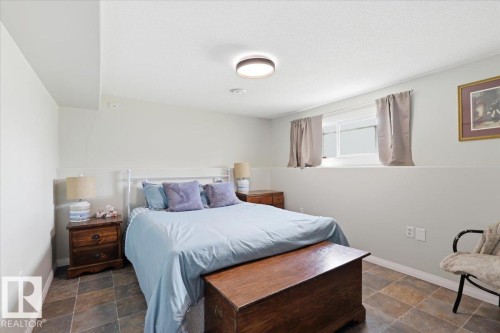 5409 55 Avenue, Wetaskiwin, AB - Indoor Photo Showing Bedroom