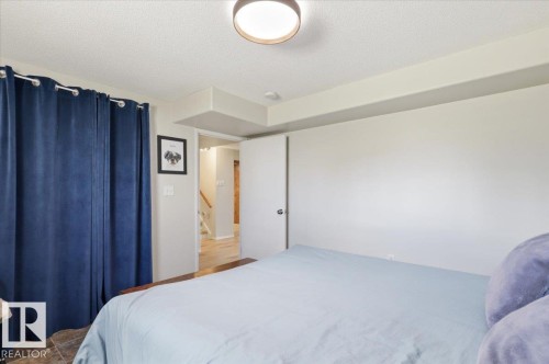 5409 55 Avenue, Wetaskiwin, AB - Indoor Photo Showing Bedroom