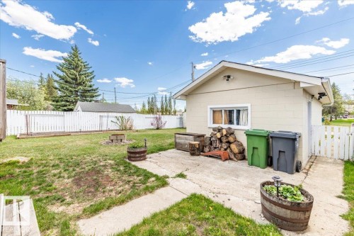5409 55 Avenue, Wetaskiwin, AB - Outdoor