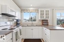 5409 55 Avenue, Wetaskiwin, AB  - Indoor Photo Showing Kitchen With Double Sink 