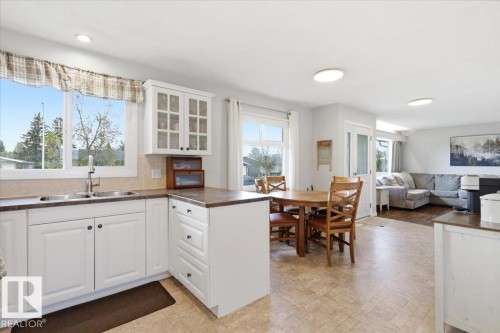 5409 55 Avenue, Wetaskiwin, AB - Indoor