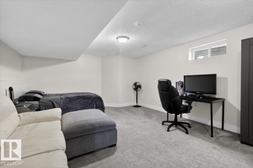 18520 77 Avenue, Edmonton, AB - Indoor