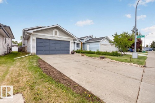 18520 77 Avenue, Edmonton, AB - Outdoor