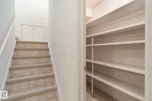8604 157 Avenue, Edmonton, AB - Indoor